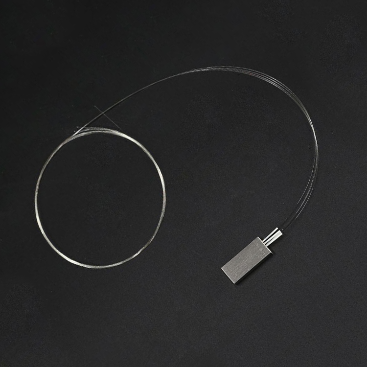 4CH +UPG mini CWDM MODULE,1270、1290、1310、1330 nm +1路反射通道,G657A2 Fiber,-55~+85℃,FC/APC,0.5M，用于光传感和探测的